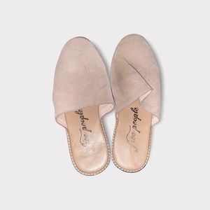 Free People Tan Flat Leather Shoes Size 8